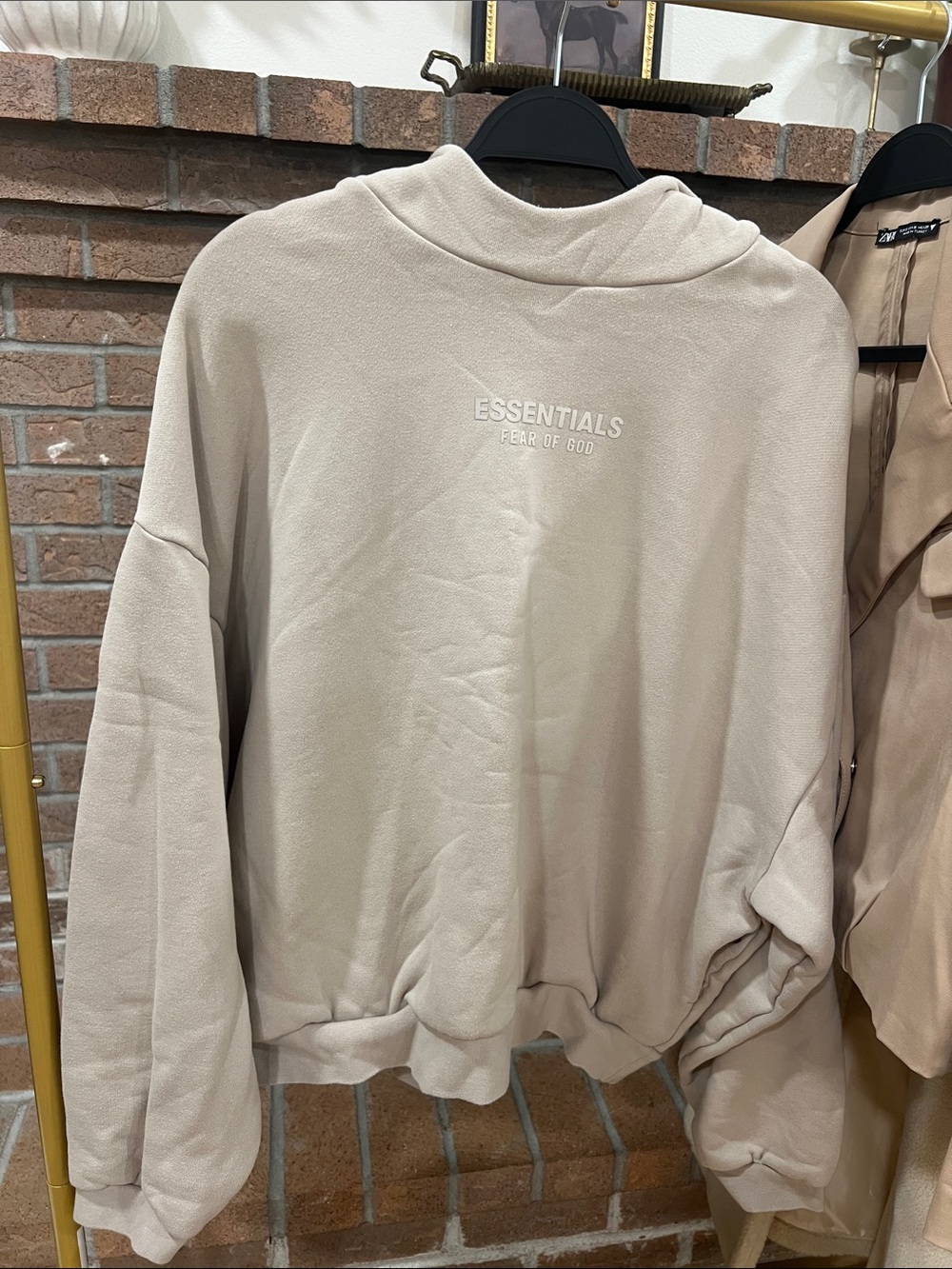 Essentials Fear Of God pull over streetwear minimalist hoodie
